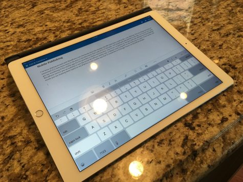 How do the new 9.7 inch iPads stack up to the older iPad Mini 2?